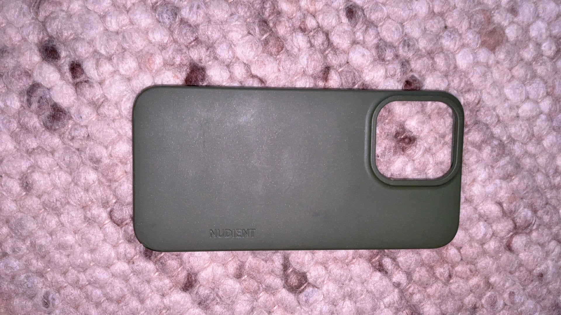 Coque pour iPhone 13 pro, par NUDIENT, IPhone 13 Pro, Vert, Enlèvement, Utilisé