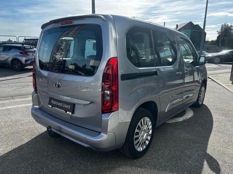 Toyota ProAce City Shuttle, Argent ou Gris, Achat, Euro 6, ProAce