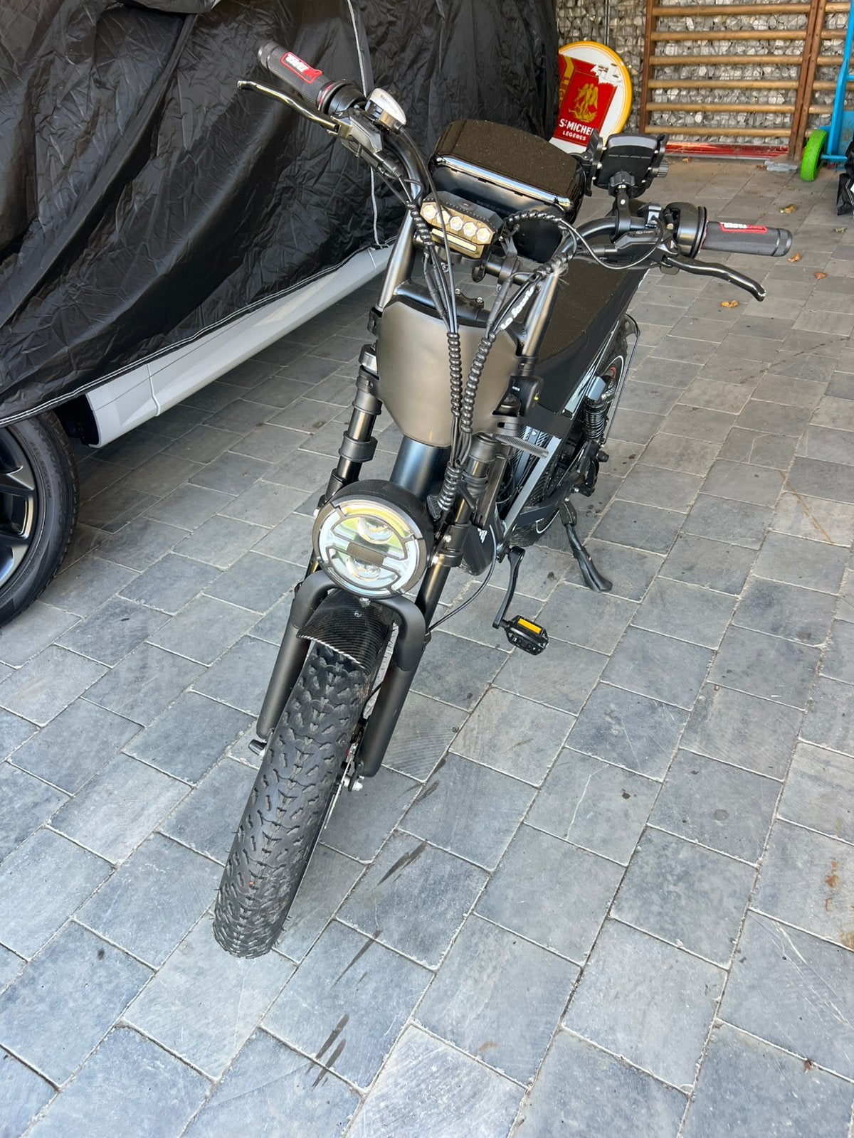 FATBIKE CROSSBOSS GT20 25 KM, Enlèvement, Comme neuf