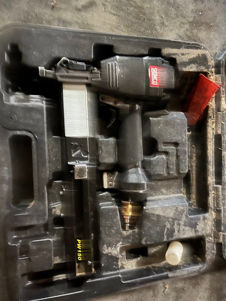 Senco grote nieten, Bricolage & Construction, Outillage | Outillage à main, Enlèvement, Comme neuf, Cloueuse/agrafeuse