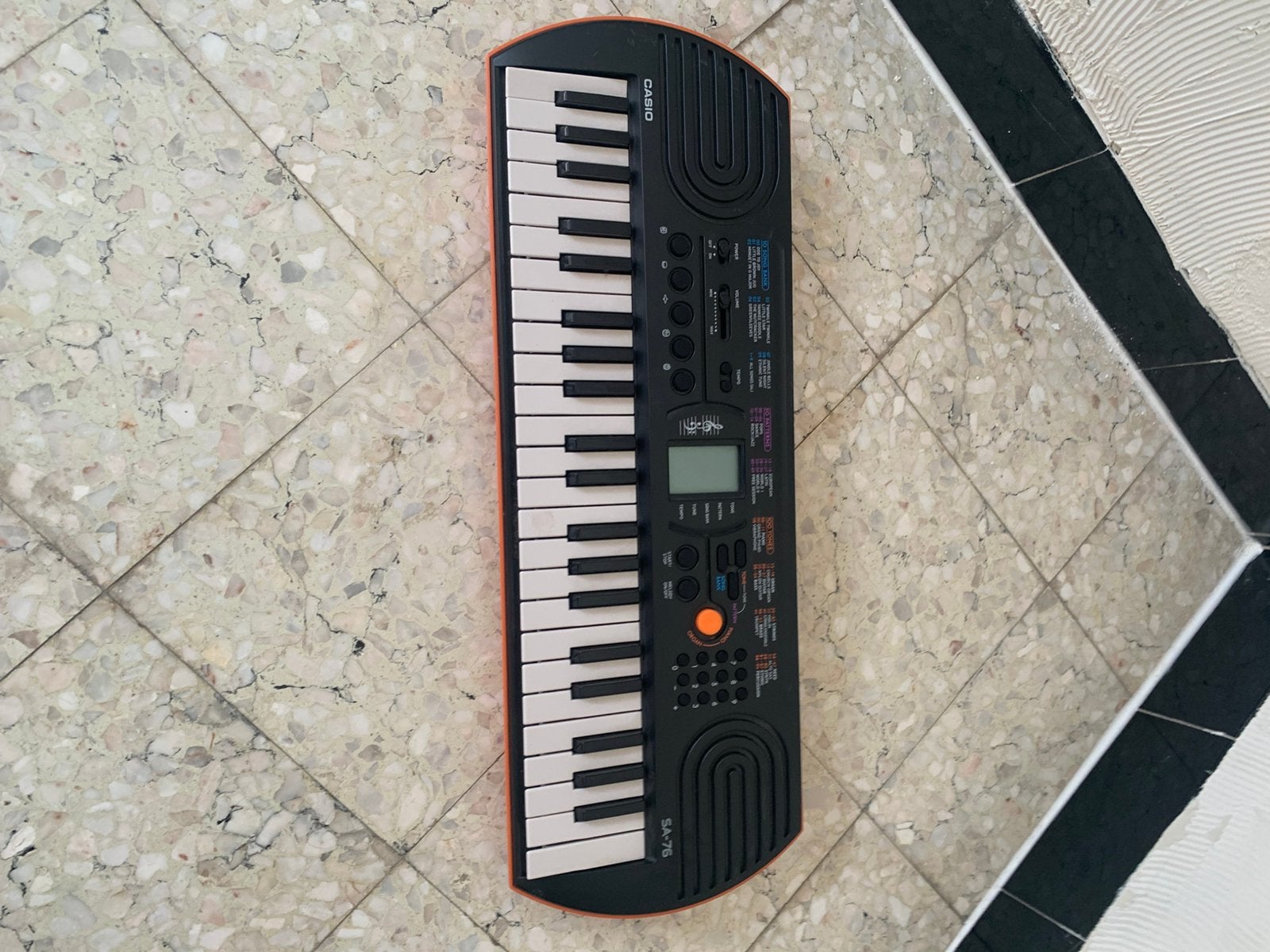 Piano, Muziek en Instrumenten, Keyboards, Ophalen, Zo goed als nieuw
