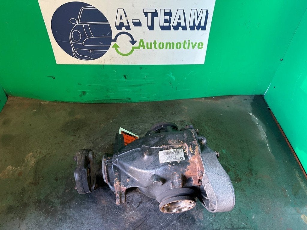 DIFFERENTIEL ARRIÈRE C 1 serie (E87 / 87N) (|33107591074|), Utilisé, BMW, Petuelring 130
80809  München, DE, Bayerische Motoren Werke AG
