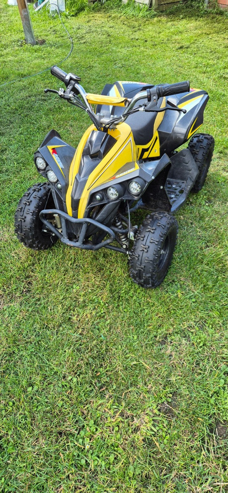 Elektrisch quadje 36v 800W nieuwe banden en batterijen