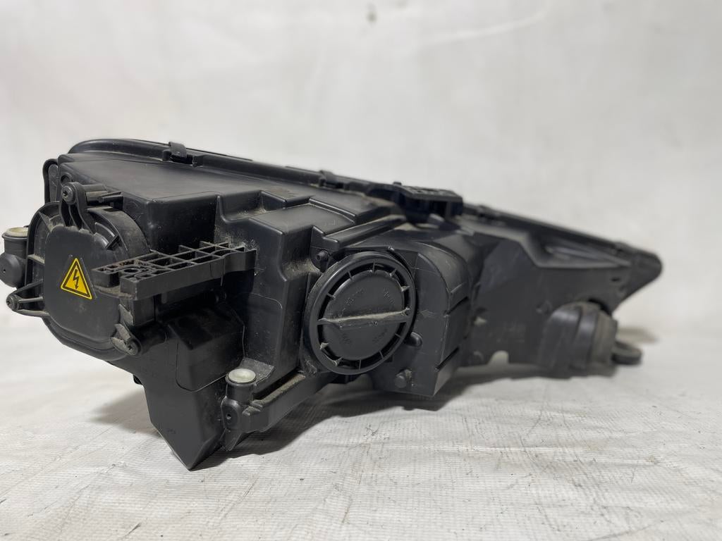 Phare gauche Audi A4 8W0941005, Audi, Enlèvement, Utilisé