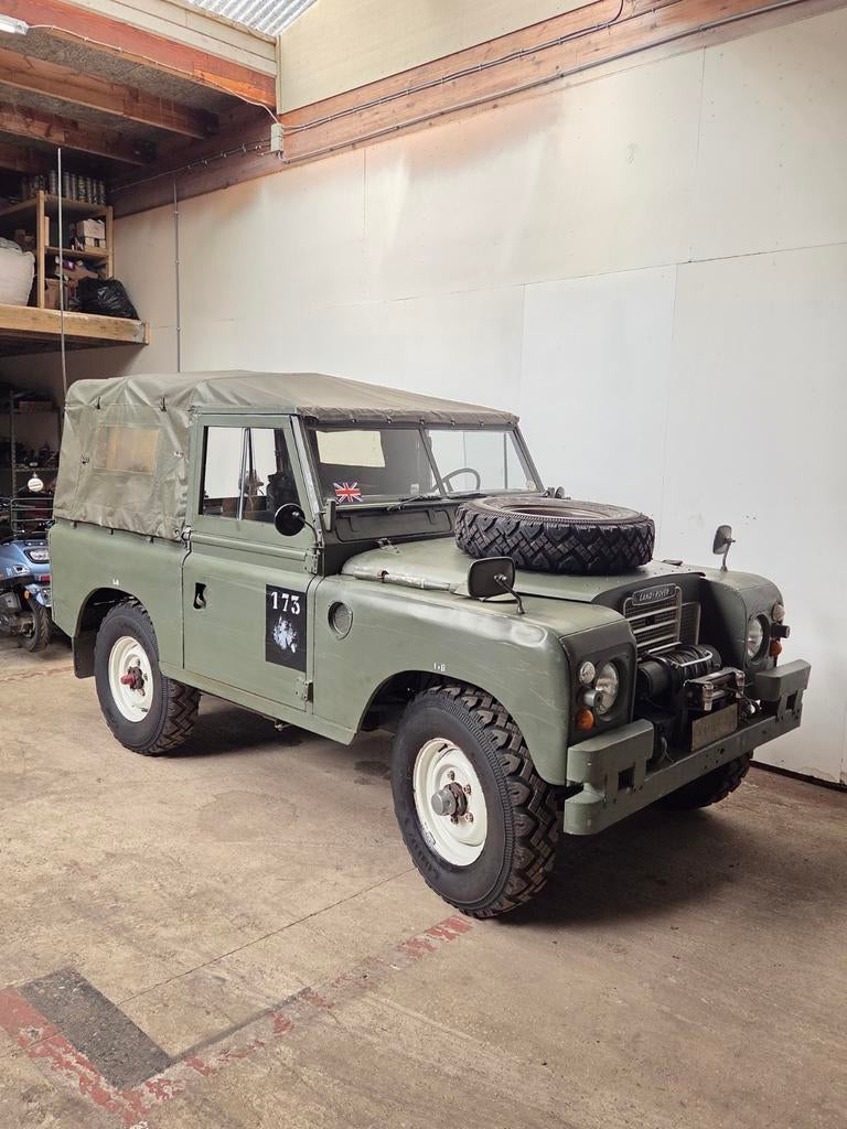 Land Rover Series 3 88" (1975) – Ex-Belgisch Leger (ABL), Auto's, Stof, 3000 kg, Overige kleuren, Handgeschakeld