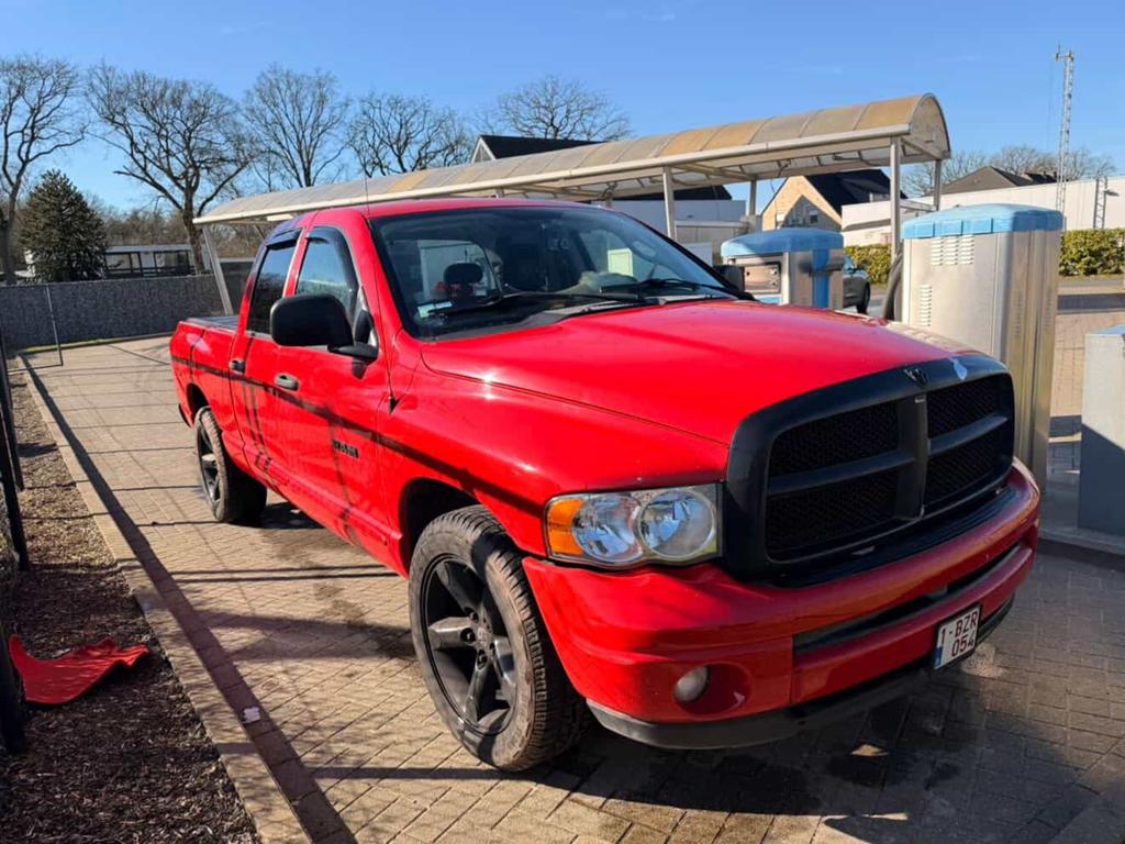 Dodge ram  4.7 L - V8 LICHTE VRACHT, Auto's, Dodge, Automaat, 4 deurs, Stof, Bluetooth