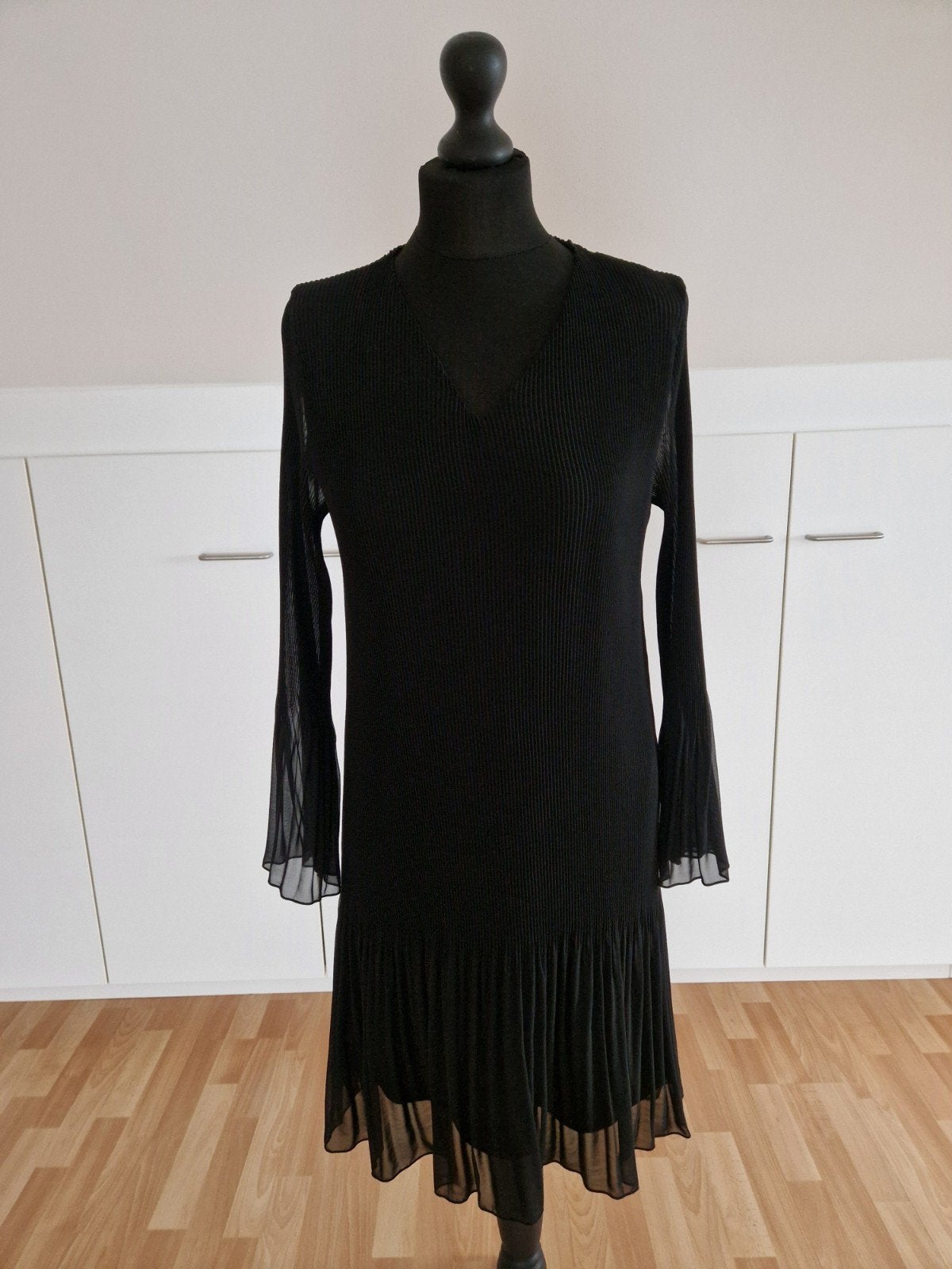 très belle robe de soirée noire, NOUVELLE, Enlèvement ou Envoi, Taille 38/40 (M), Noir
