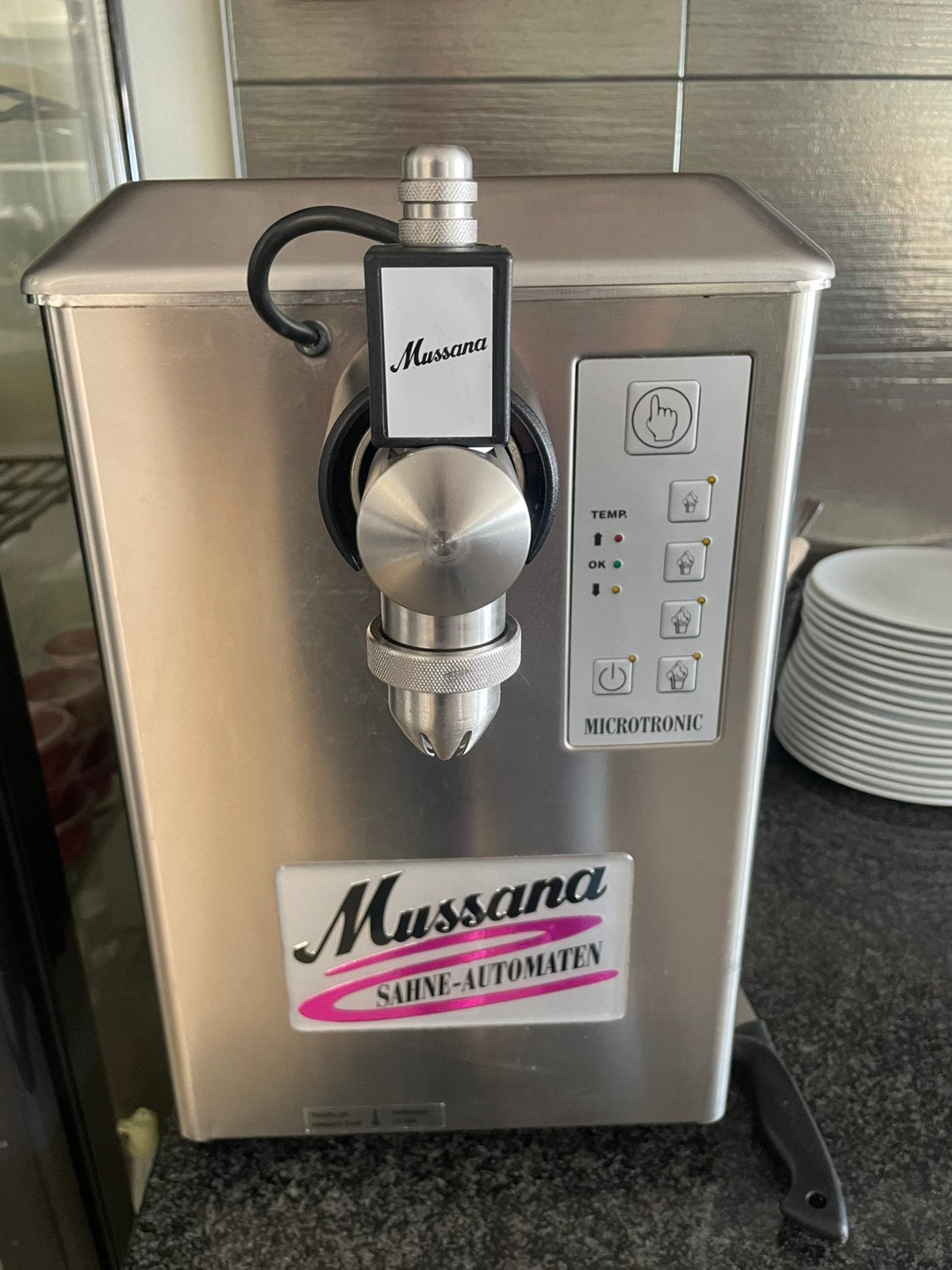 Mussana slagroom machine 4 liter, Ophalen