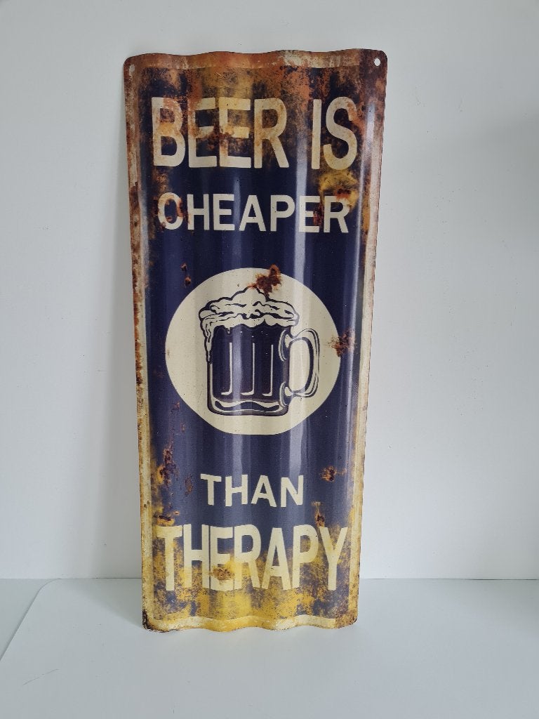 Gegolfd reclamebord 'beer is cheaper than therapy', Verzamelen, Ophalen of Verzenden