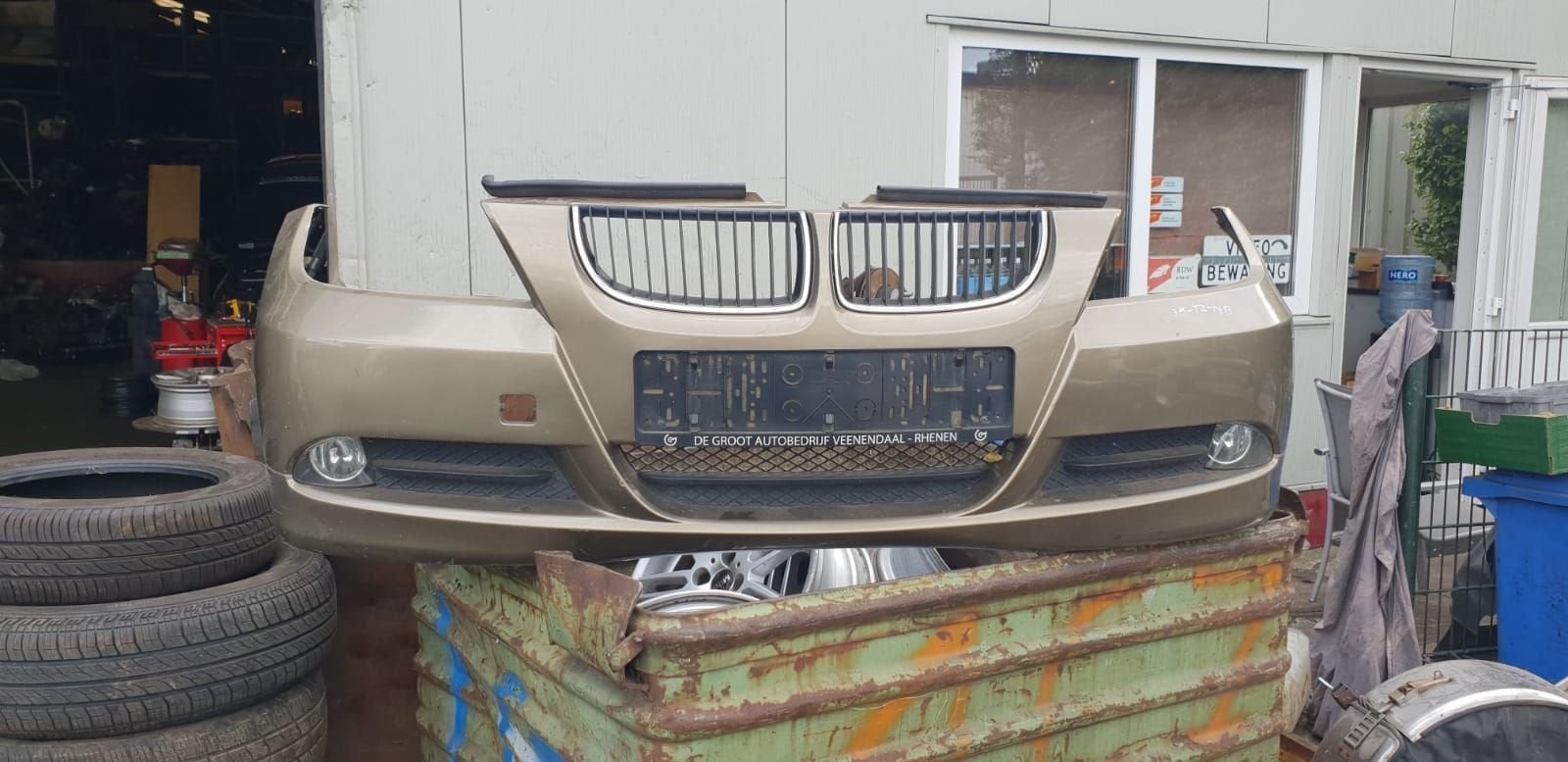 BMW 3SERIE E90 VOORBUMPER  +MISTLAMPEN BJ 2009, Autos : Pièces & Accessoires, -, Utilisé, -, Avant