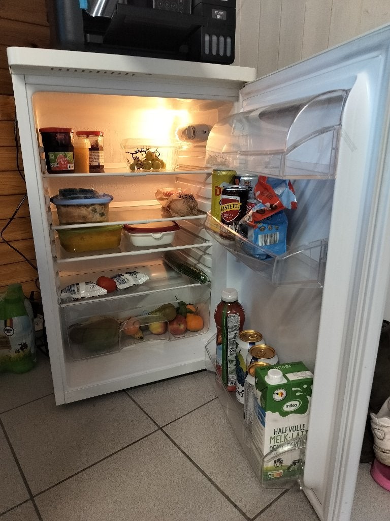 Ijskast, Elektronische apparatuur, Ophalen, Zo goed als nieuw, Zonder vriesvak, Minder dan 85 cm