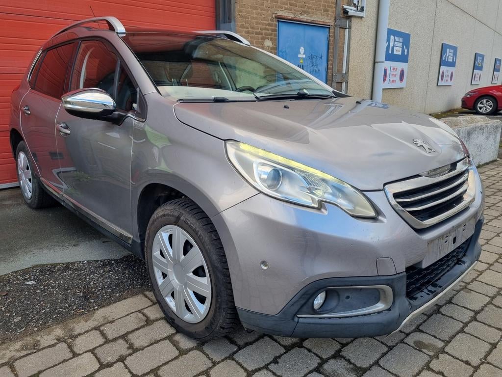 PEUGEOT 2008 1.6HDI 2014 AIRCO 168015KM PANORAMADAK, Auto's, Euro 5, Monovolume, 4 cilinders, Bedrijf