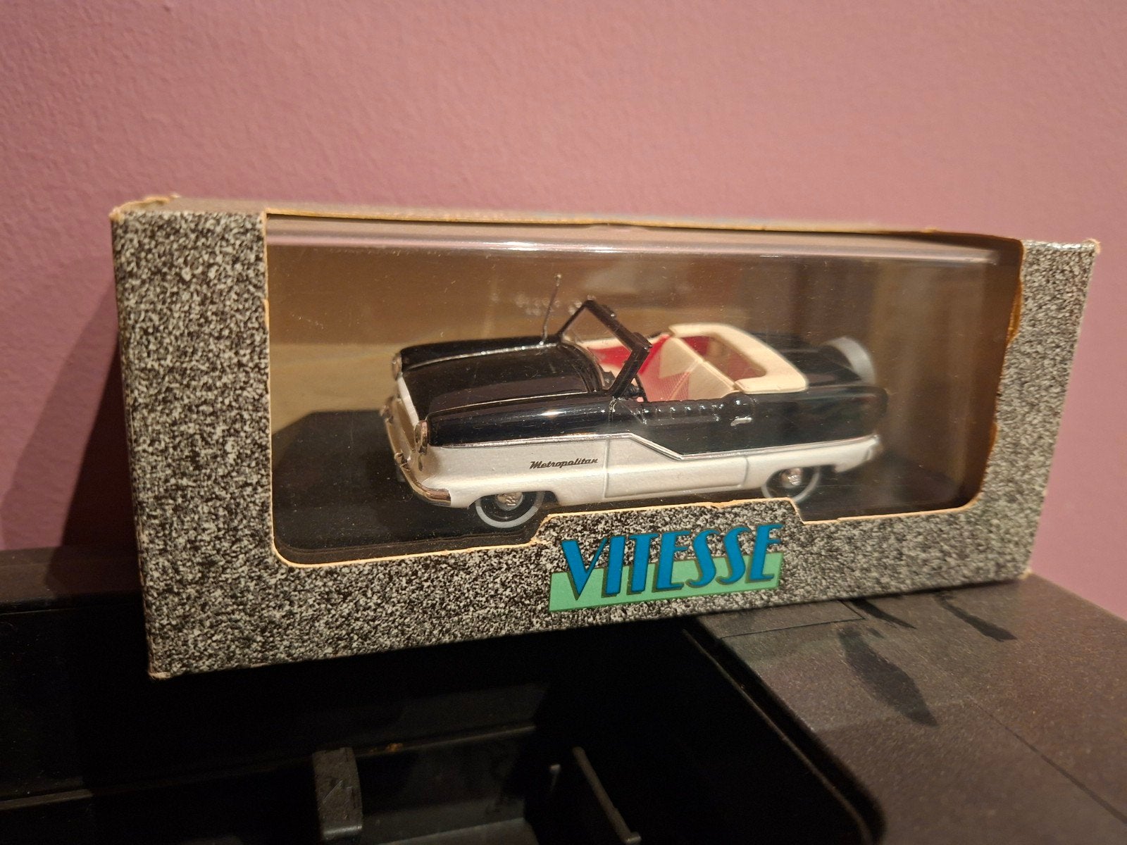 vitesse Nash Metropolitan 1:43, Hobby en Vrije tijd, Modelauto's | 1:43, Ophalen of Verzenden, Nieuw, Auto, Overige merken