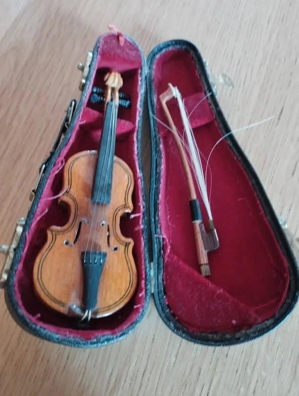 Réplique miniature vintage violon., Enlèvement