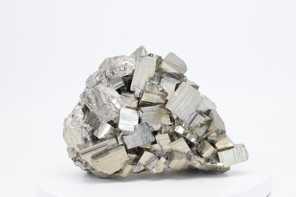 : Exclusief Pyriet Cluster met Kubische Kristallen 8cm, Ophalen of Verzenden, Mineraal