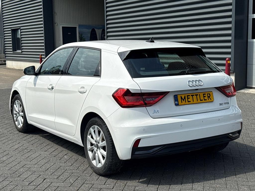 Audi A1 SPORTBACK 30 TFSI Pro S-Line, Camera, Navigatie, PDC, Auto's, Euro 6, 116 pk, Leder en Stof, Wit