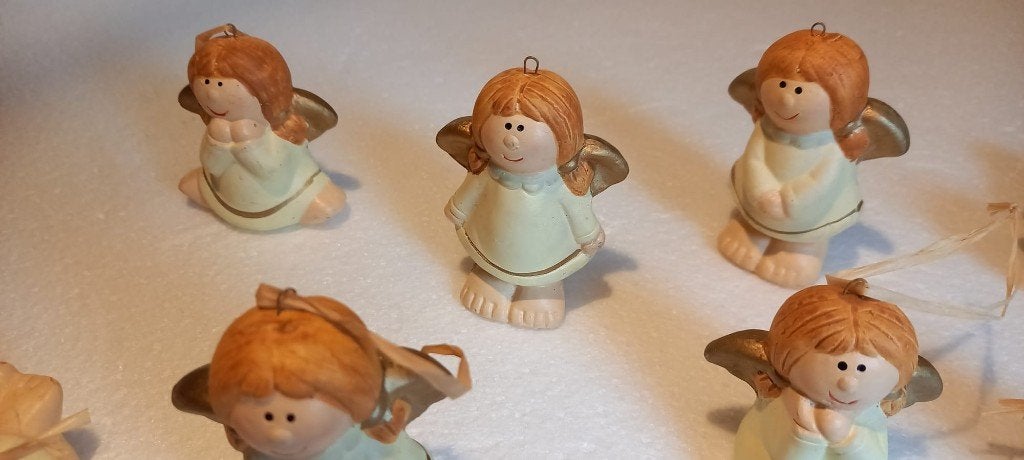 9 handgemaakte engelfiguurtjes in houten kistje, Diversen, Ophalen of Verzenden, Zo goed als nieuw