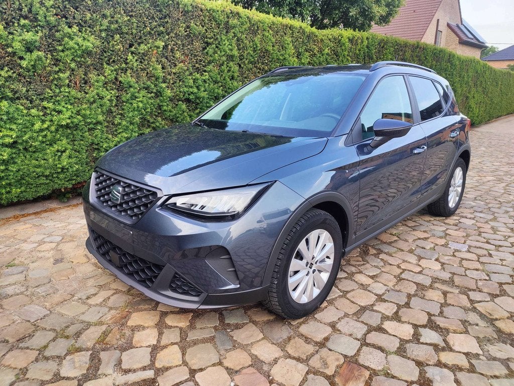 SEAT Arona Arona 1.0 TSI Urban! (bj 2023), Auto's, Voorwielaandrijving, Gebruikt, 95 pk, Alcantara