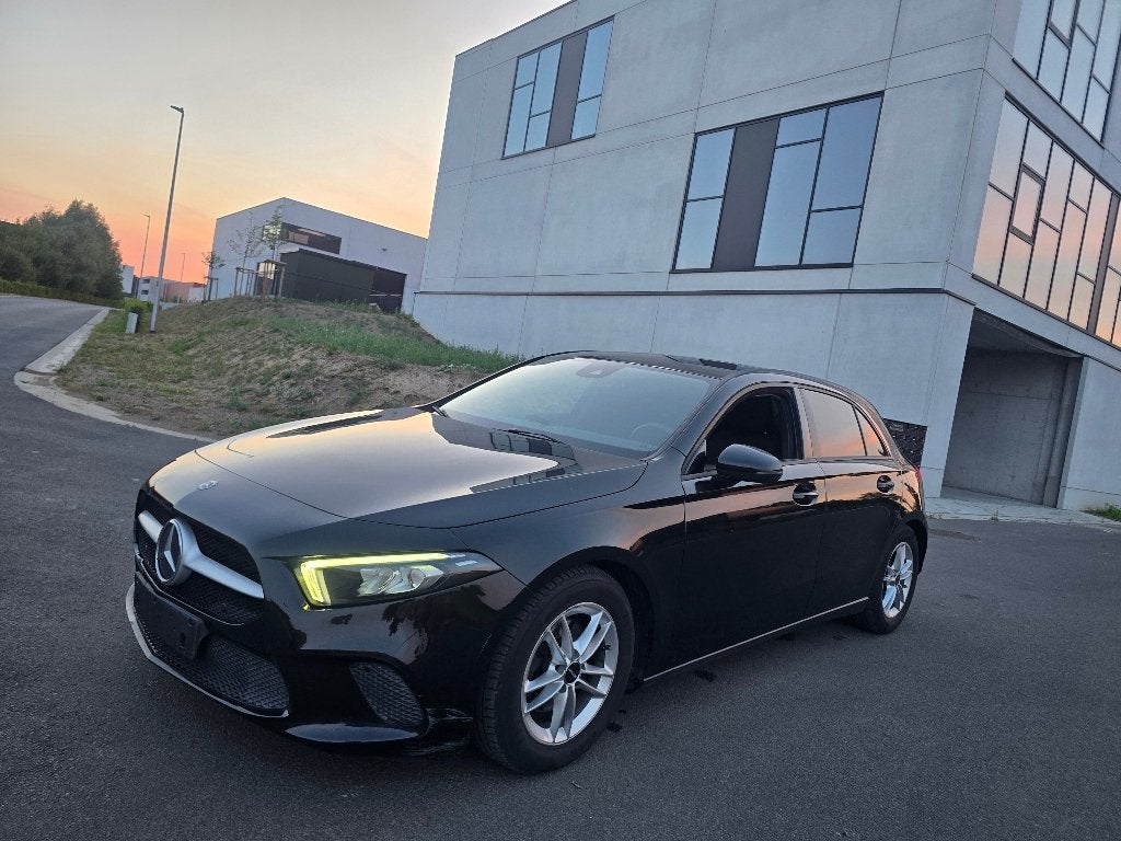 Mercedes A160 1.3i - 80 000km - 03/2019, Autos, Mercedes-Benz, Cruise Control, Classe A, Achat, Entreprise