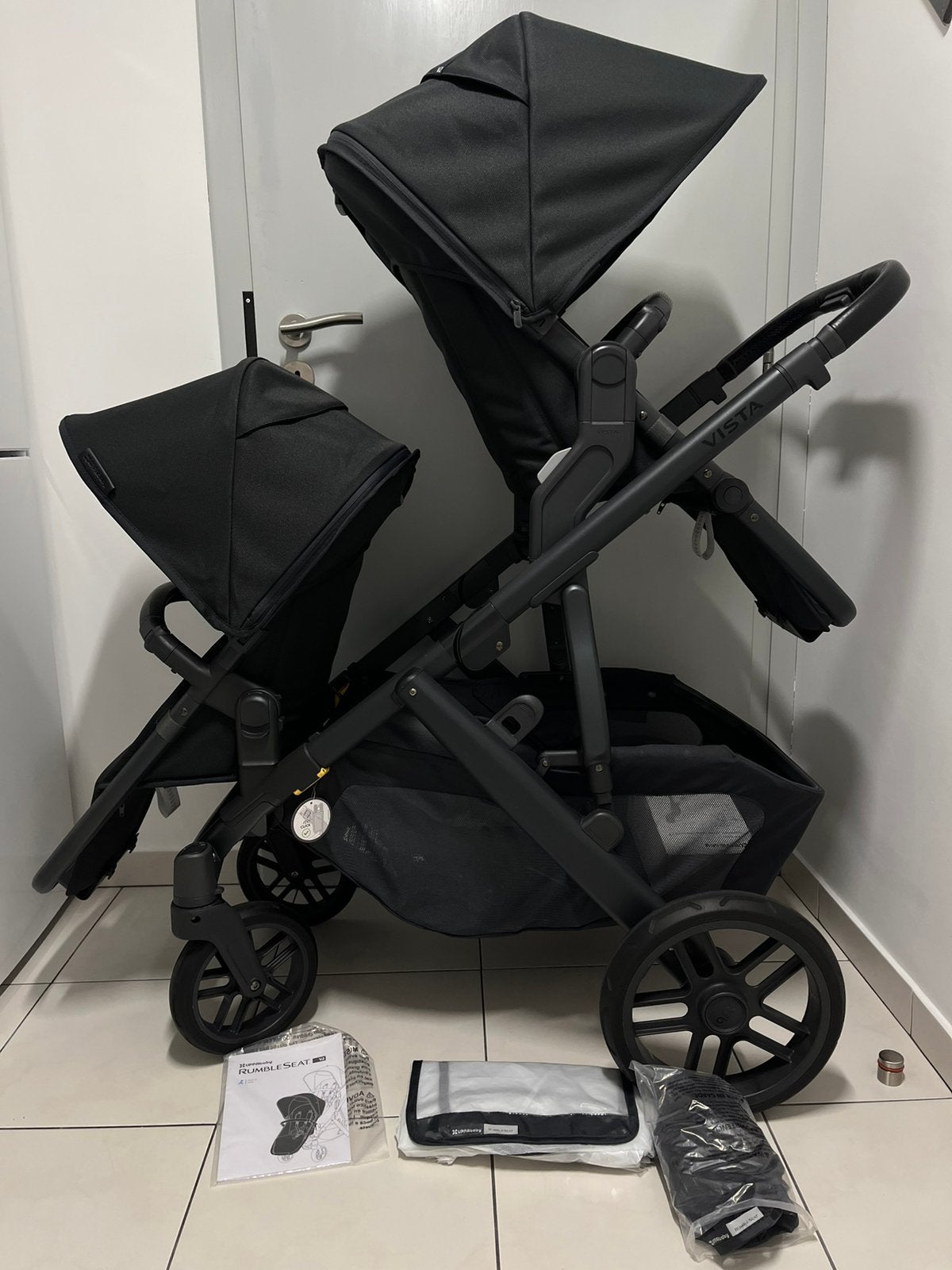 UPPAVISTA V2 dubbele kinderwagen bijna nieuw, Kinderen en Baby's, Combiwagen, Ophalen, Overige merken, Luchtbanden