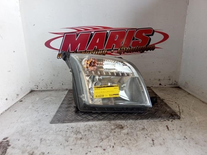Phare droit d'un Ford Fusion, -, -, 3 mois de garantie, -