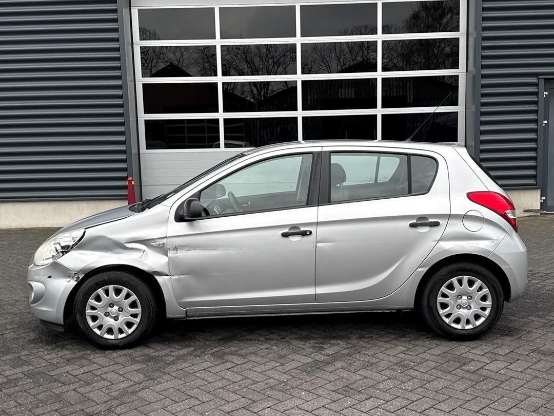 Hyundai I20 1.2i i-Drive, Auto's, Hyundai, Euro 5, 450 kg, Gebruikt, 4 cilinders