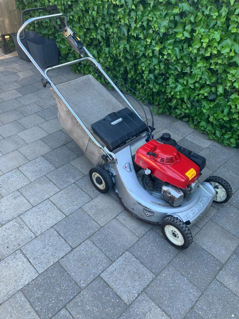 Honda Hr216 met Cardan aandrijving, Enlèvement, Comme neuf