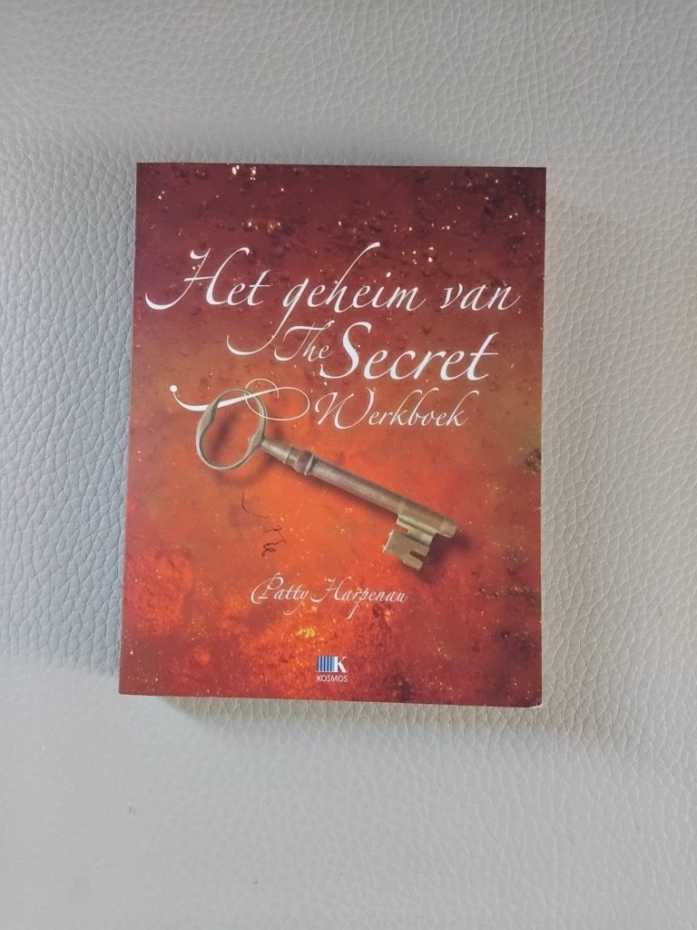 Boek:Het gegeim van The Secret,werkboek,Patty Harpenau., Ophalen of Verzenden, Zo goed als nieuw, Patty Harpenau, Nederland
