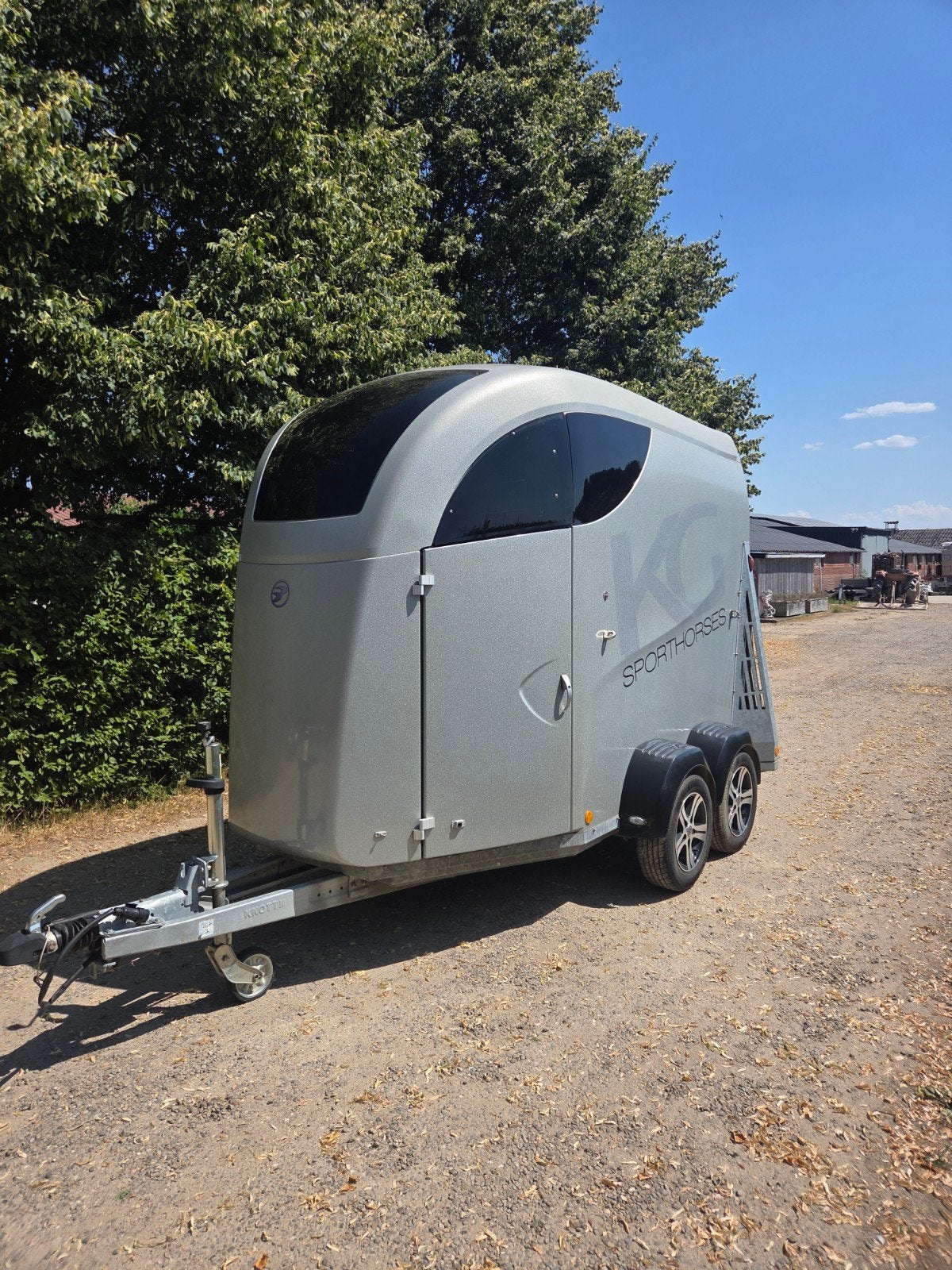 Bücker Careliner M — construit en 2021 — Garantie 1 an -, Animaux & Accessoires, Chevaux & Poneys | Semi-remorques & Remorques
