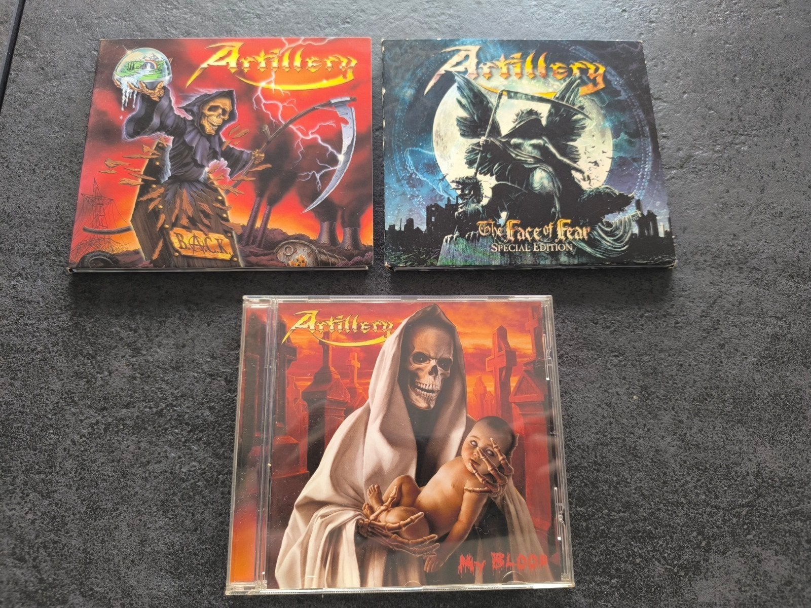 CD Artillery (Thrash Metal DK), Cd's en Dvd's, Cd's | Hardrock en Metal, Ophalen of Verzenden, Zo goed als nieuw, Metal, Reissue