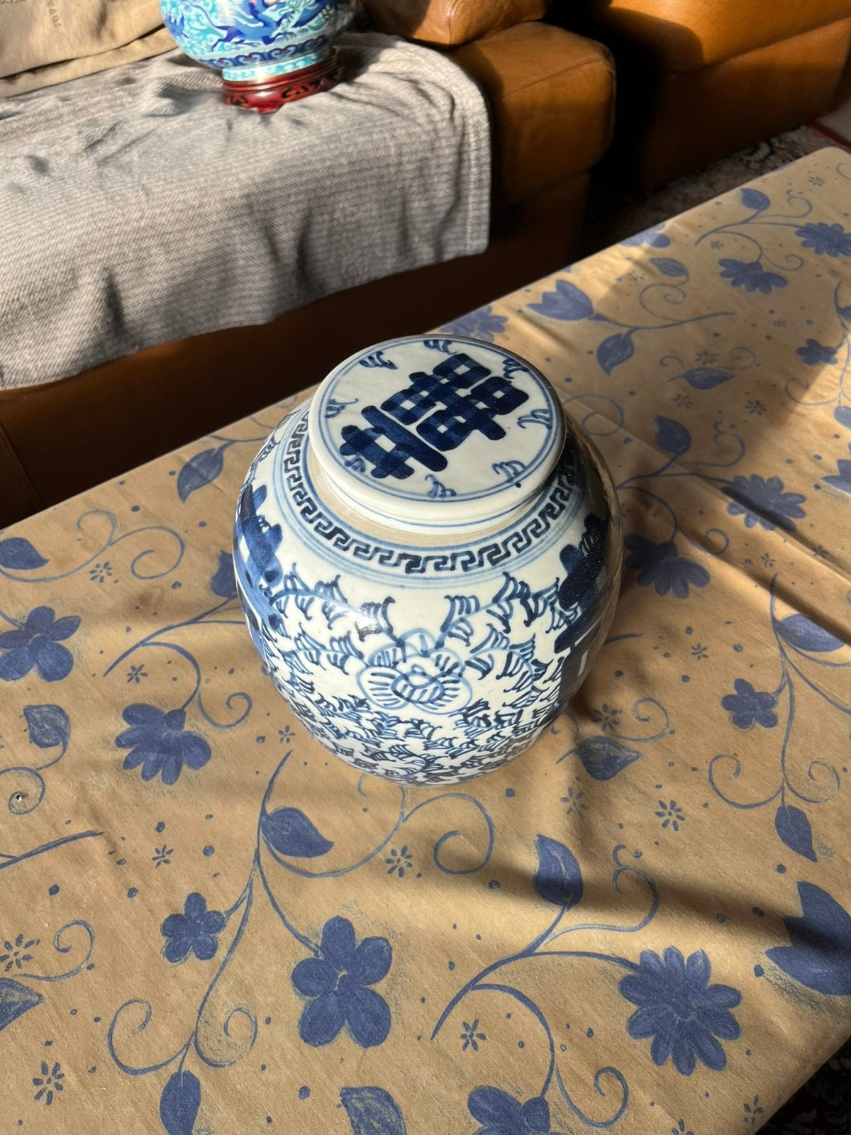 Chinese pot met deksel, Ophalen
