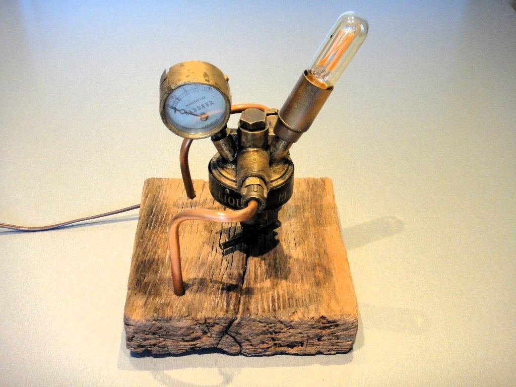 Steampunk lamp!, Antiek en Kunst, Curiosa en Brocante, Ophalen of Verzenden