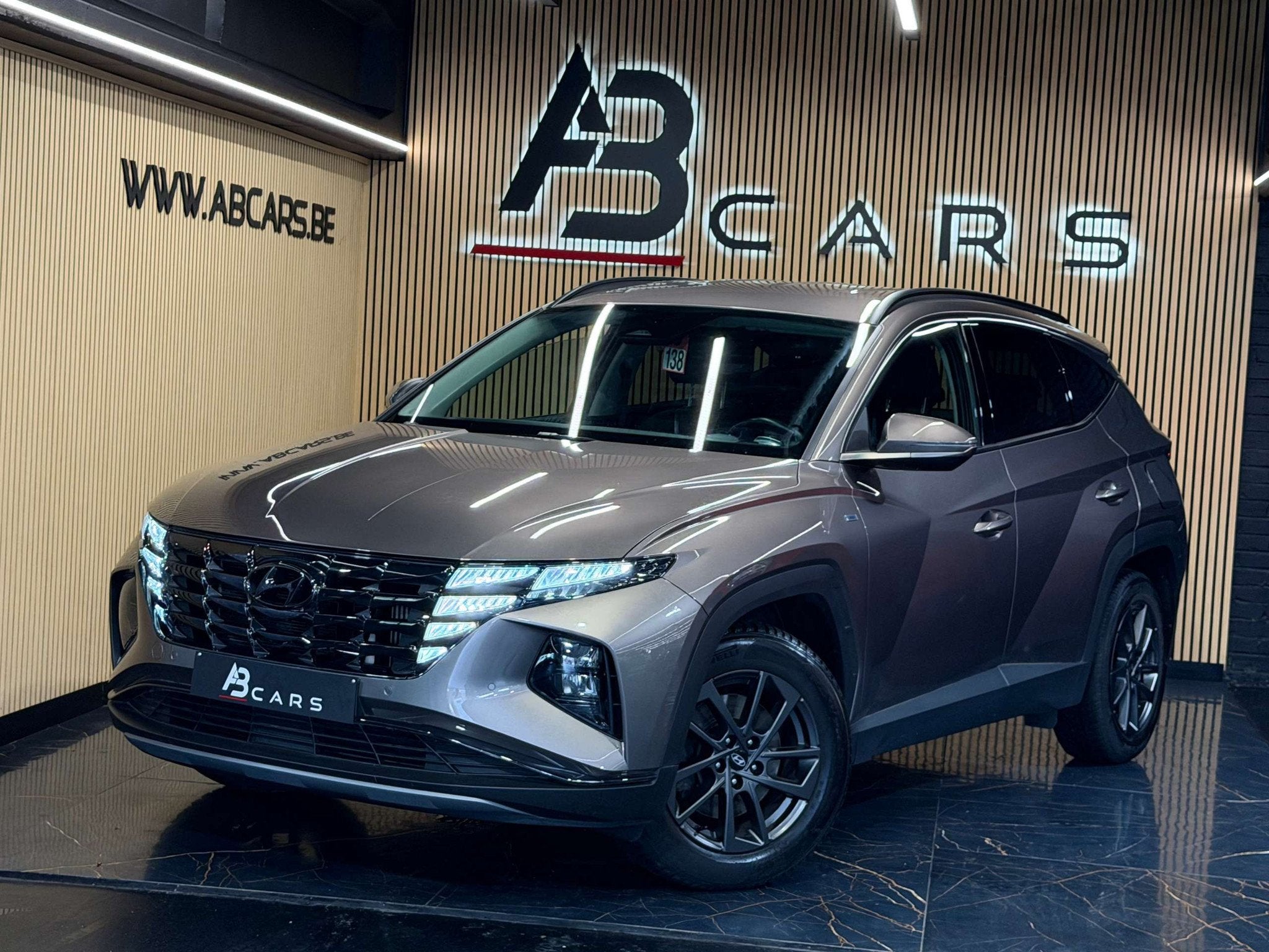 Hyundai Tucson 1.6i * BOITE AUTO - SPORT * GARANTIE 12 MOIS, Autos, Hyundai, Entreprise, Achat, Tucson, ABS, Régulateur de distance