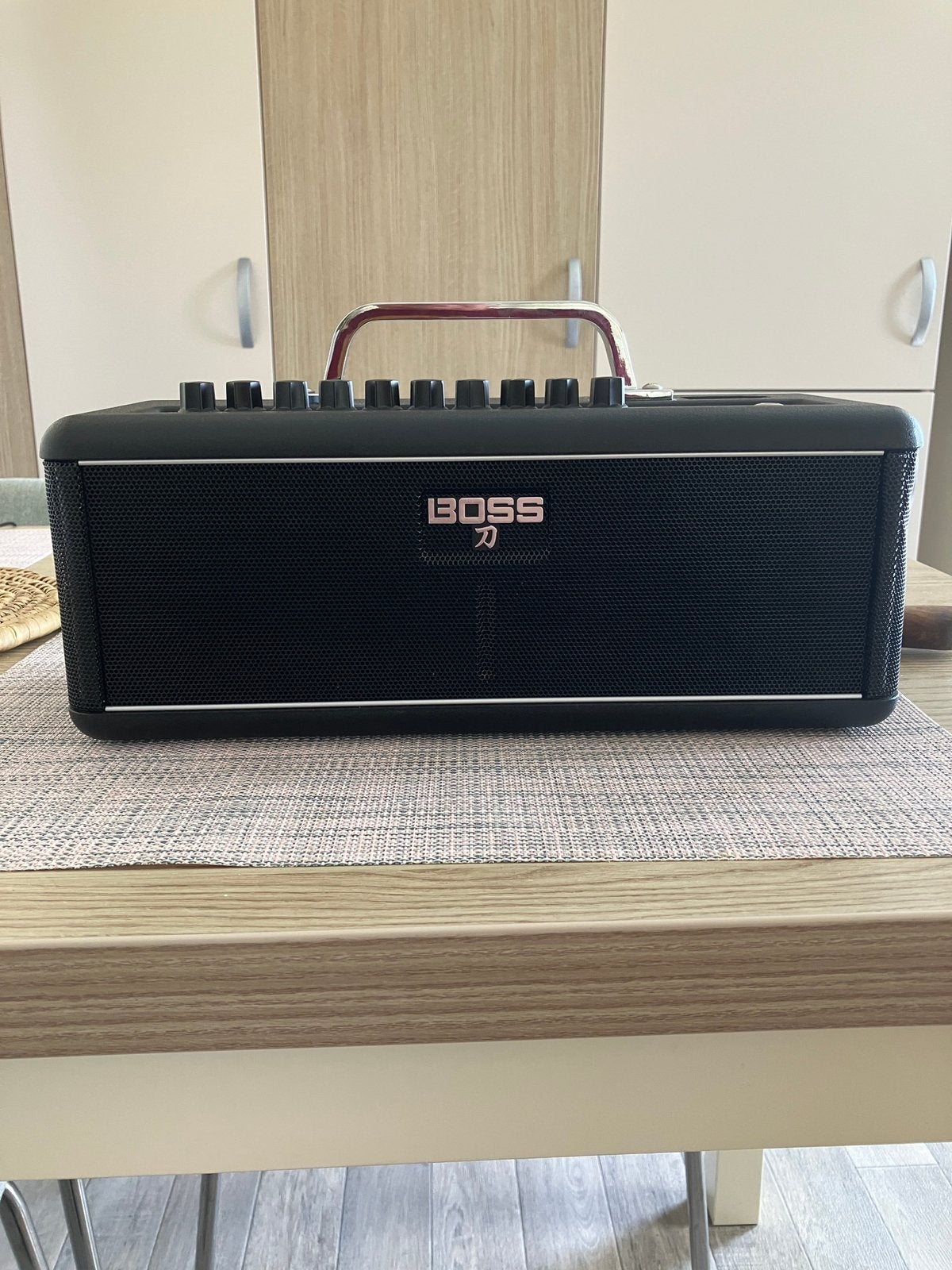 Boss Katana-Air 30W versterker met draadloos gitaarsysteem, Musique & Instruments, Amplis | Basse & Guitare, Enlèvement, Comme neuf