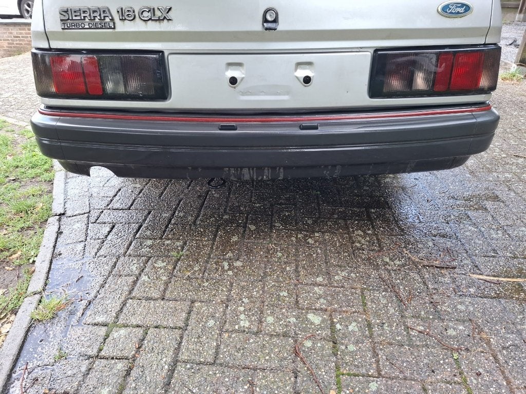 Ford Sierra 5-deurs achterbumper + lichten, Auto-onderdelen, Ophalen, Ford, Bumper