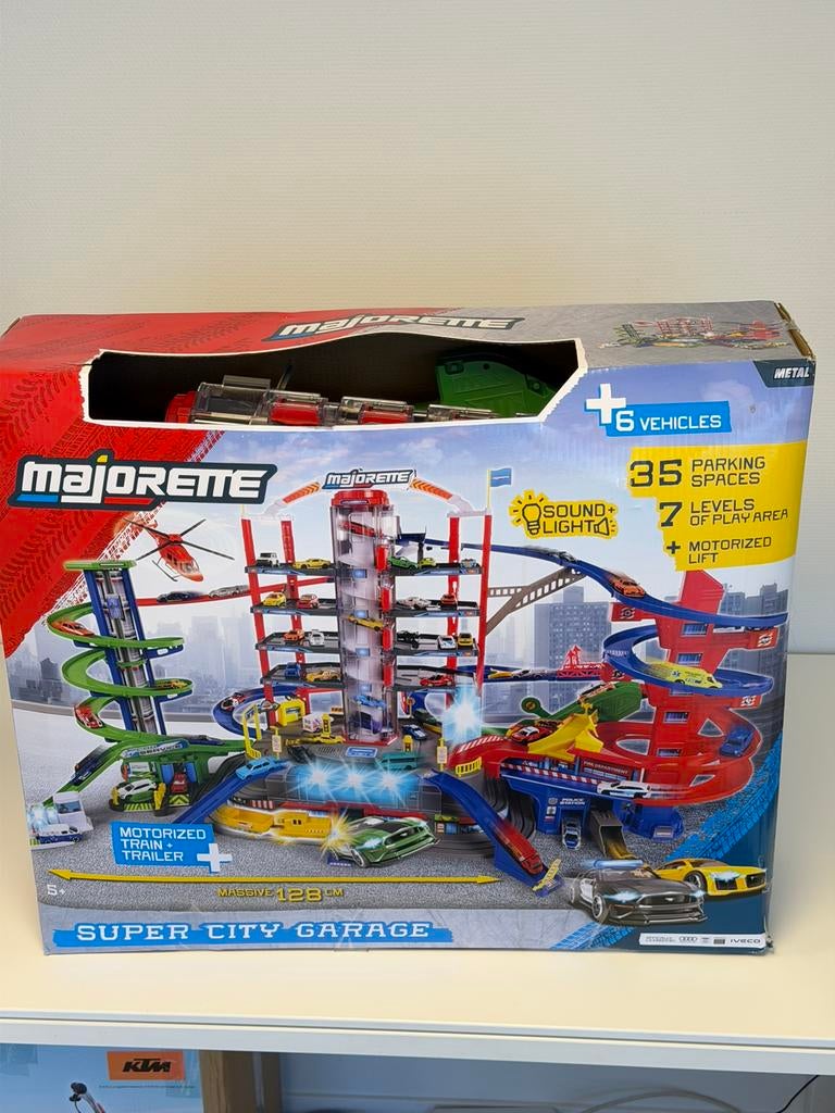 Grand ensemble de jeu Majorette Super City Garage complete, Enfants & Bébés, Jouets | Véhicules en jouets, Comme neuf, Enlèvement ou Envoi