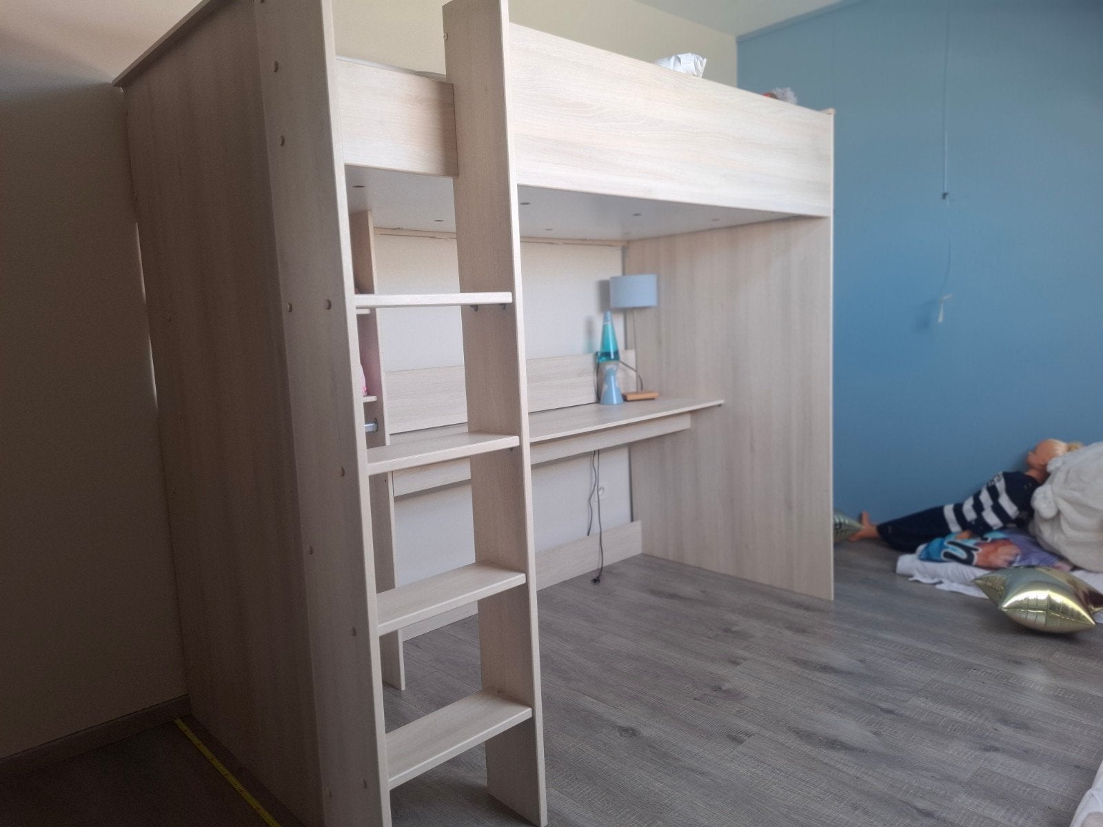 Hoogslaper met bureau, Ophalen, Zo goed als nieuw, Hoogslaper