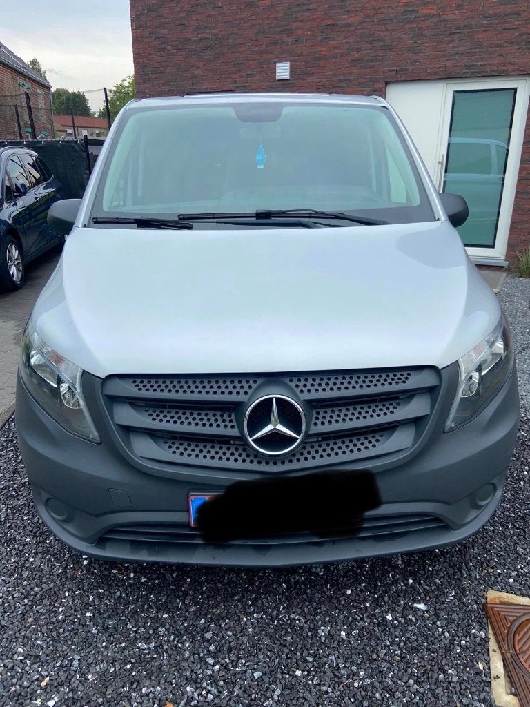 Mercedes Vito tourer 9 pl, Auto's, Voorwielaandrijving, 4 deurs, Stof, 4 cilinders