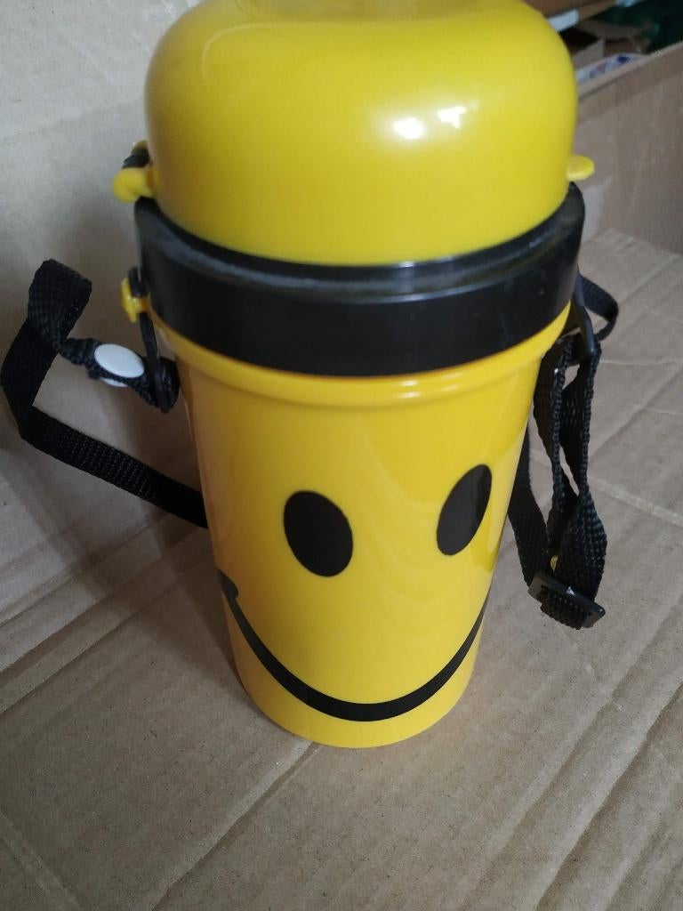 thermos beker met rietje, hanger smile nieuw, Kinderen en Baby's, Ophalen of Verzenden, Nieuw