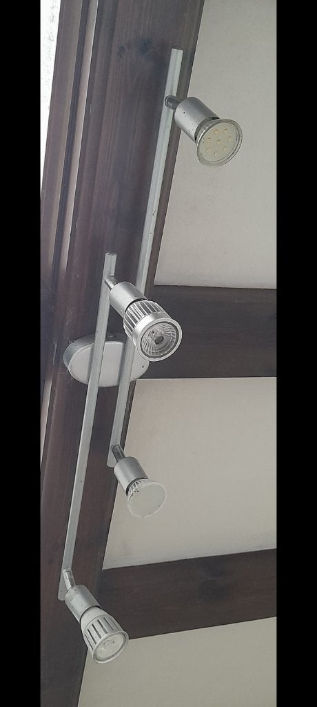 Plafonnier inox 4 spots (2x) et 2 spots (1), Enlèvement