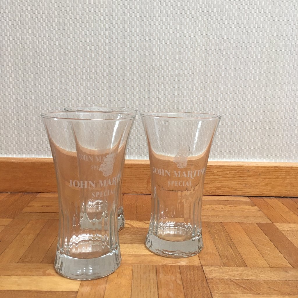 3 John Martins Special Pale Ale glazen, Verzamelen, Glas en Drinkglazen, Ophalen of Verzenden, Zo goed als nieuw, Borrel- of Shotglas