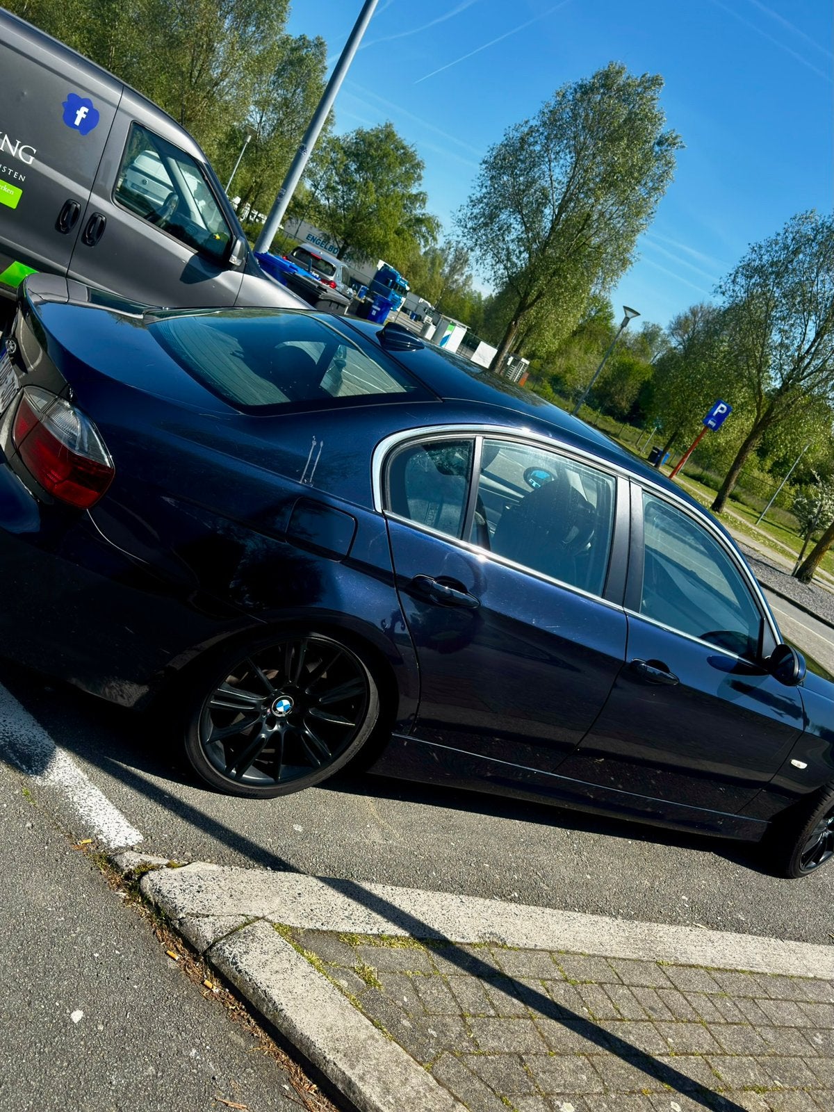 Bmw 330i e90 manueel Benzine LPG, Zwart, Particulier, Euro 4, 3 Reeks