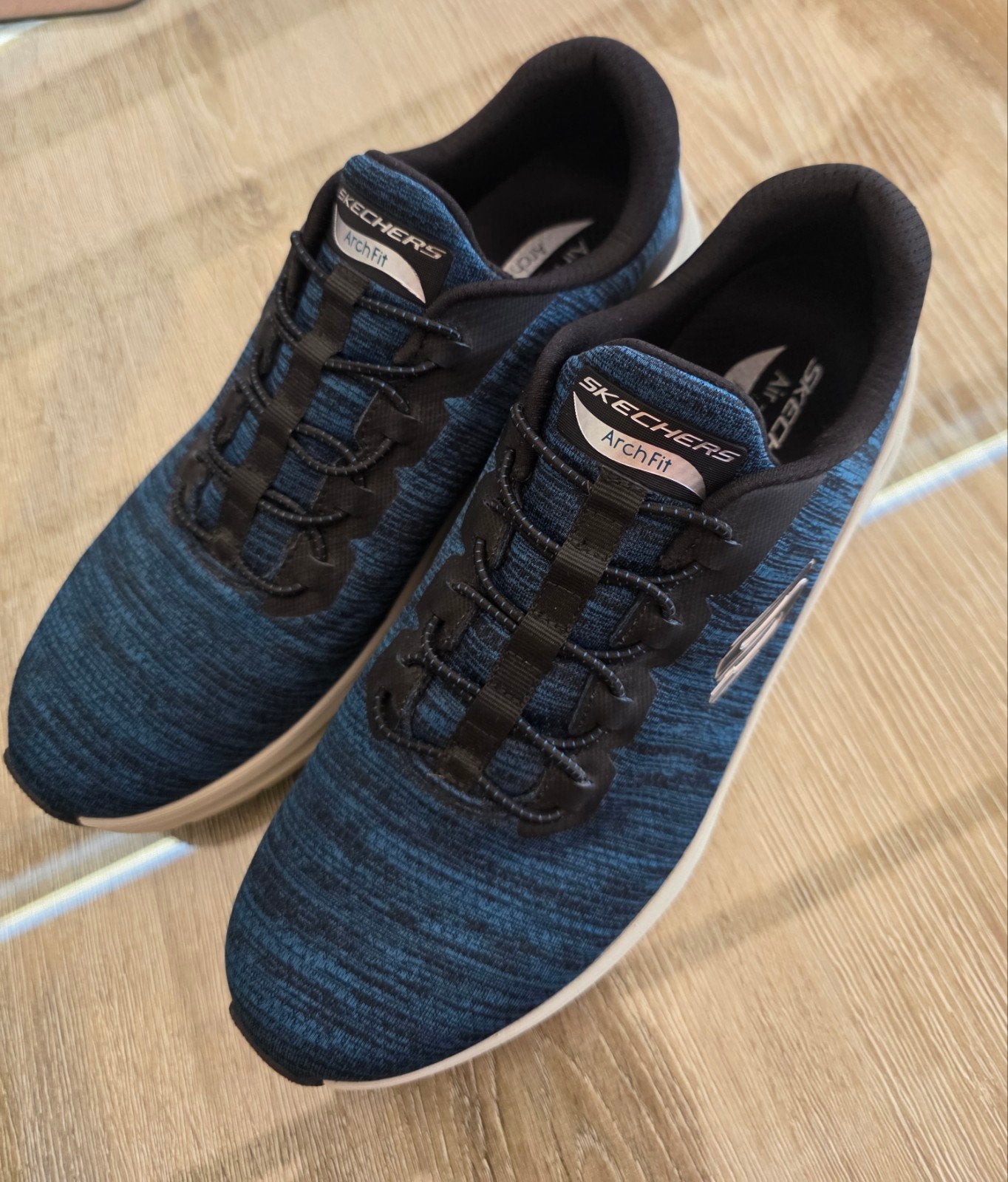 Skechers slip-ins Archi Fit maat 42, Kleding | Heren, Schoenen, Ophalen, Nieuw