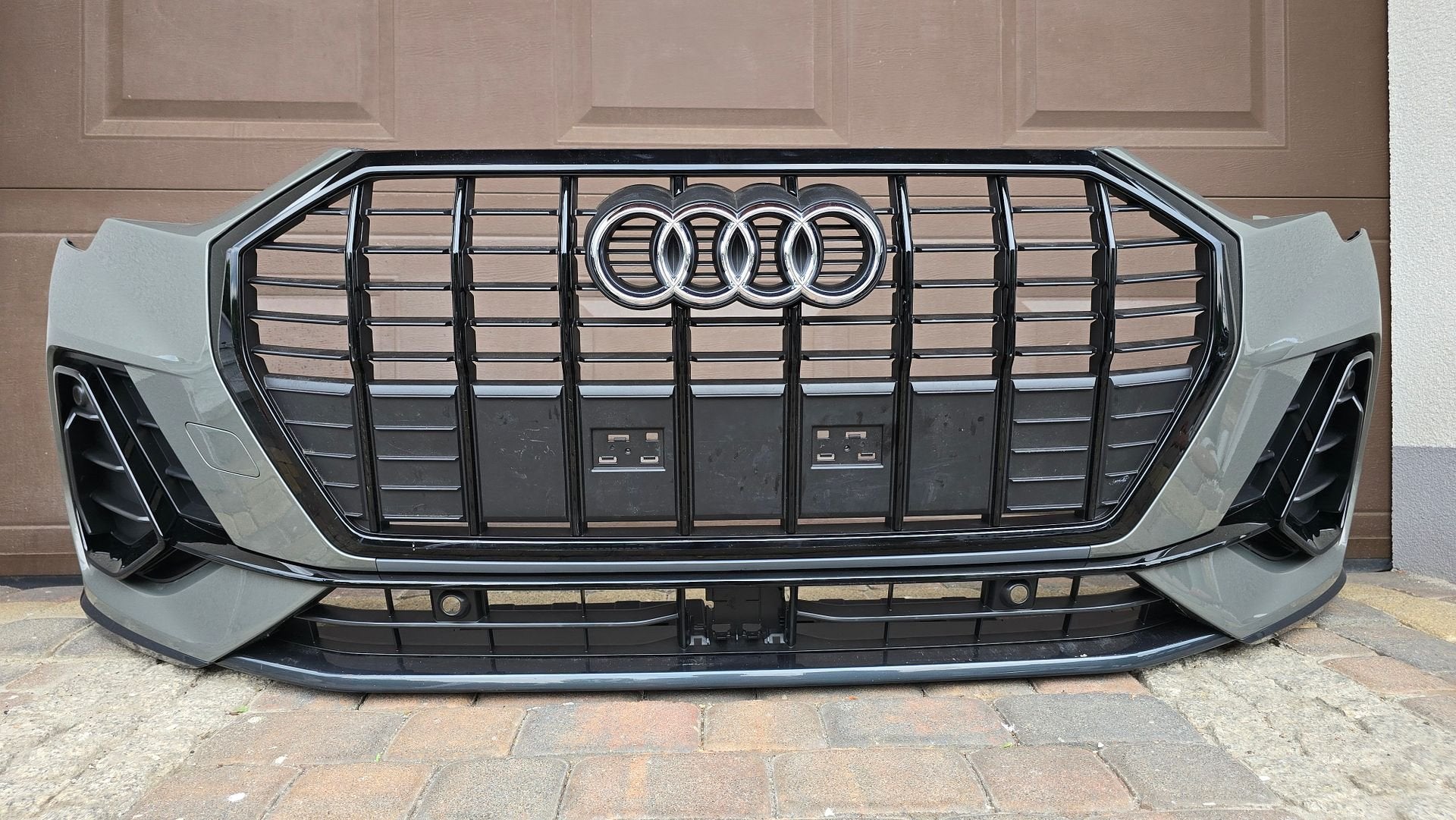 Voorbumper Audi Q3 83A F3 S-line SLINE  BUMPER LX7G ORIGINEE, Autos : Pièces & Accessoires, -, Origine de la pièce connue, Audi
