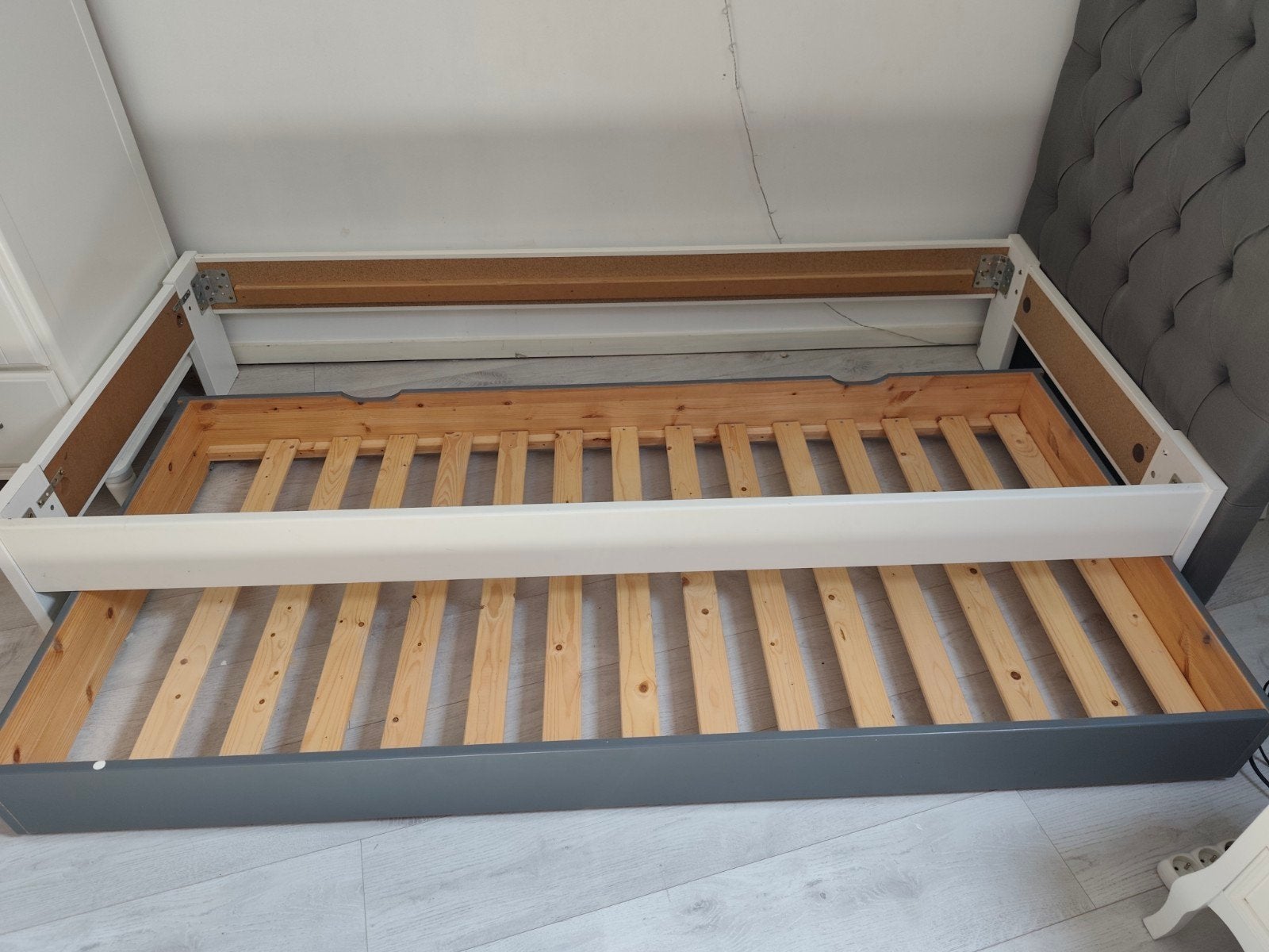 Uitschuifbare bedlade met lattenbodem, Ophalen, Lattenbodem