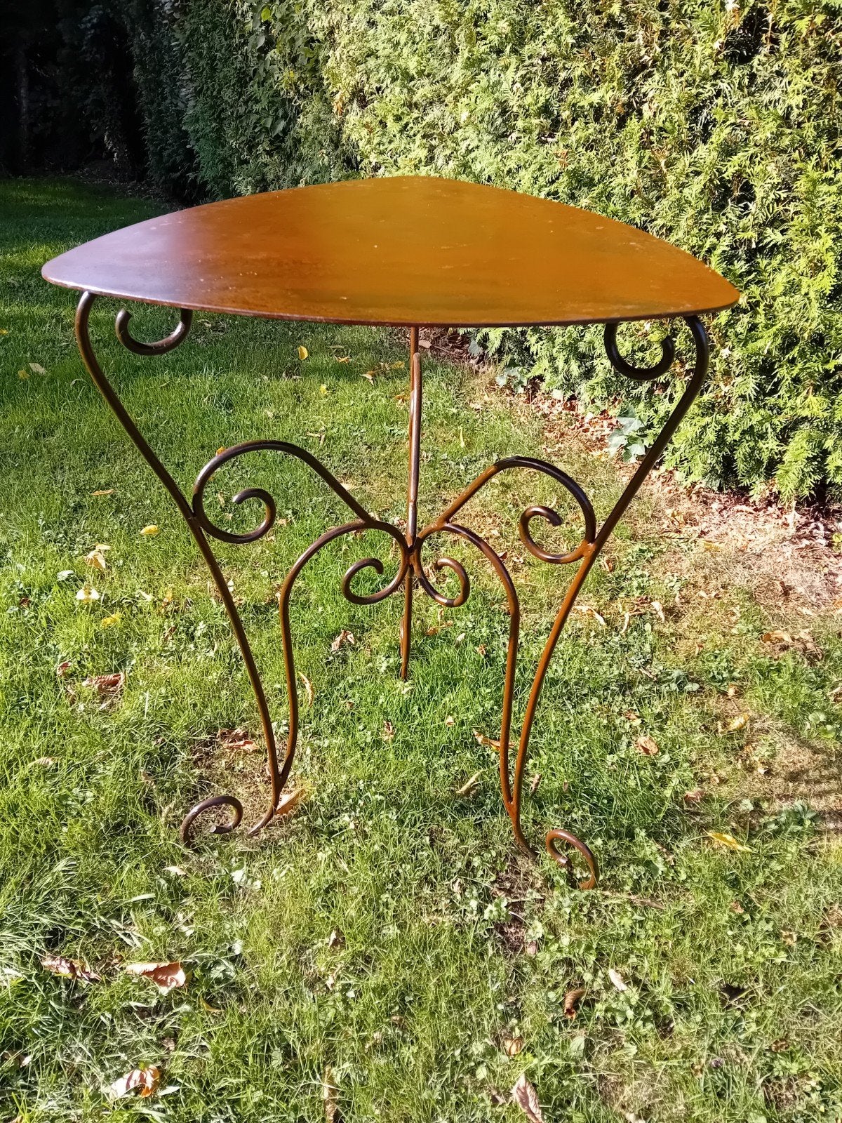 table de jardin art nouveau fer forgé traité., Jardin & Terrasse, Enlèvement ou Envoi, Neuf, Ovale, Métal