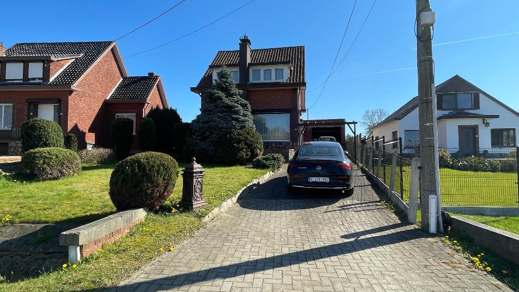 Scherpenheuvel: Woning met ruime tuin en grote garage, 746 kWh/m²/an, Scherpenheuvel-Zichem, 500 à 1000 m², Maison individuelle
