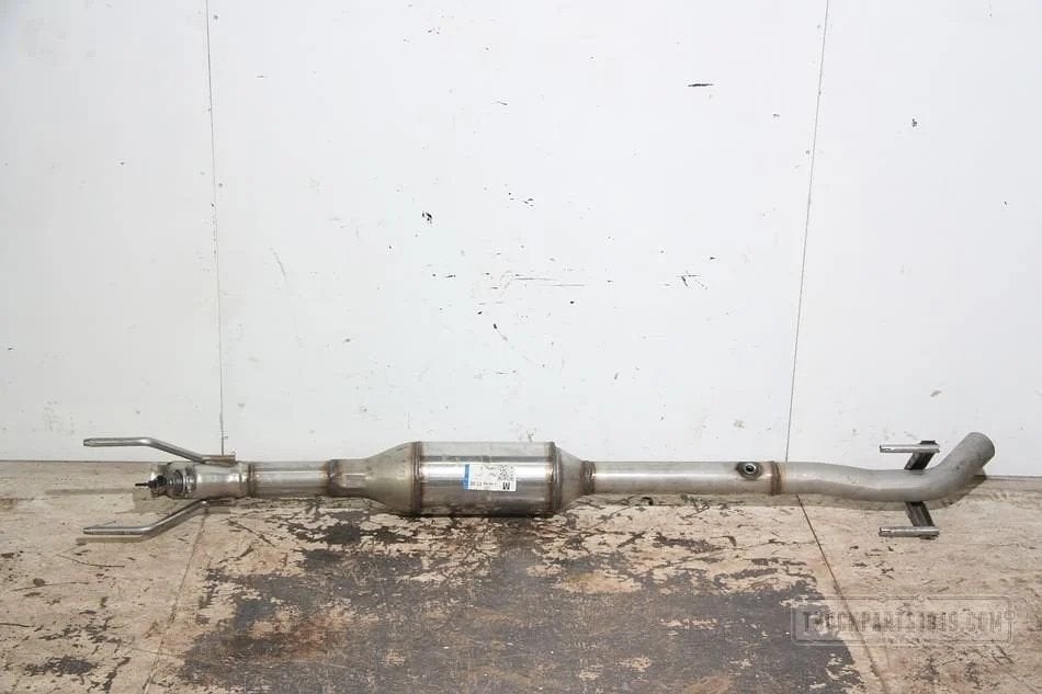 Mercedes-Benz Exhaust System Uitlaatpijp + kat, Ophalen, Gebruikt