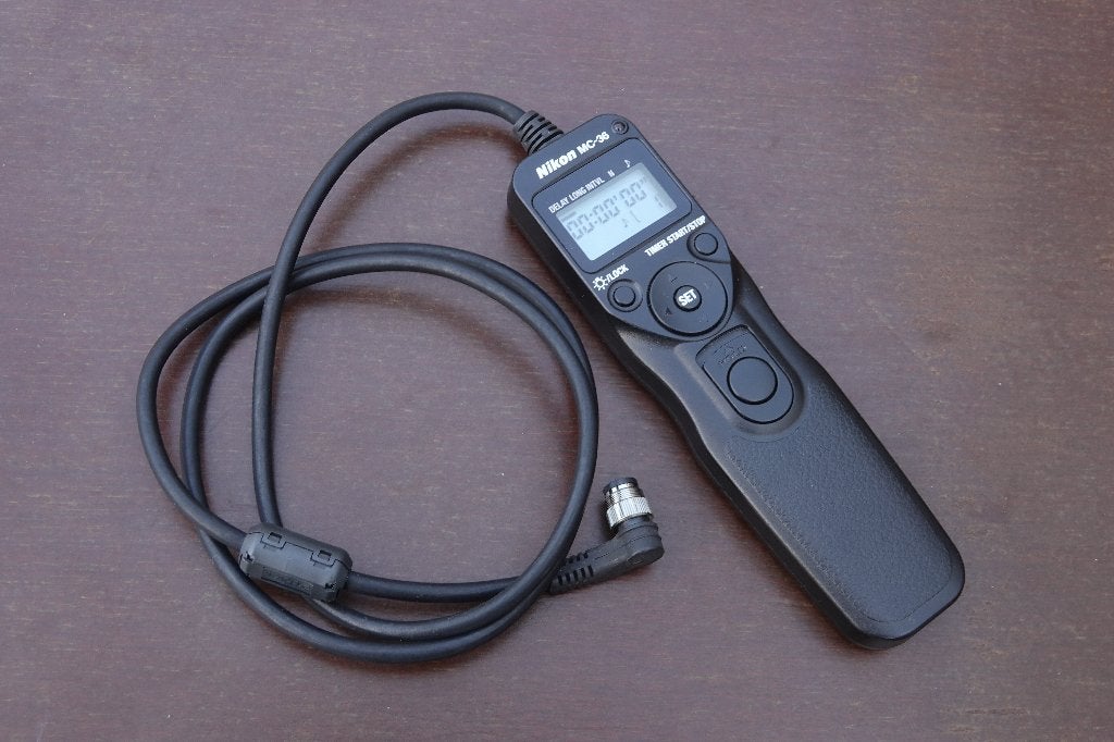 Nikon MC-36 afstandsbediening origineel Nikon, TV, Hi-fi & Vidéo, Appareils photo numériques, Comme neuf, Nikon, Reflex miroir