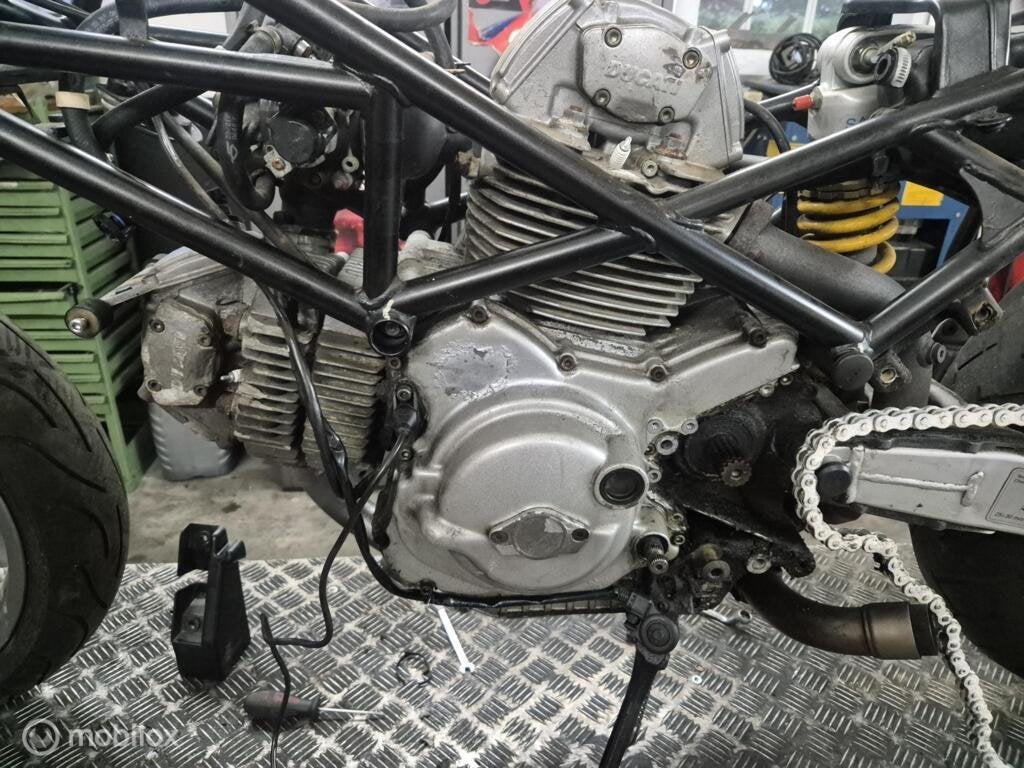 Motorblok blok motor 900ie 900 ie Monster Supersport SSie, Gebruikt, Factorystore.service@ducati.com, Ophalen of Verzenden, Via Antonio Cavalieri Ducati, 74/5, 74/6, 40132 Bologna BO